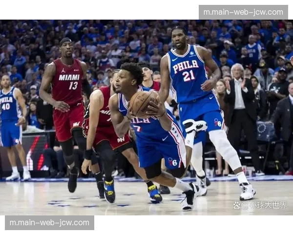 76人恩比德腹斜肌拉伤缺阵 马克西33分难阻球队连胜终结 76人恩比德腹斜肌拉伤缺阵 马克西33分难阻球队连胜终结